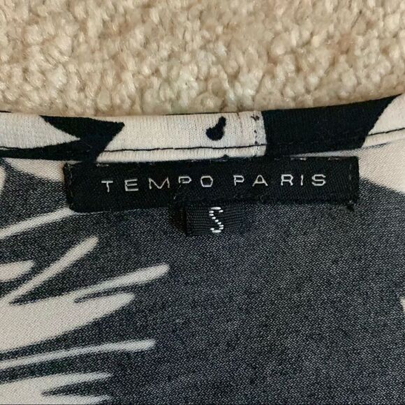 Tempo Paris Black &White Floral Print Wrap Dress - Picture 10 of 10